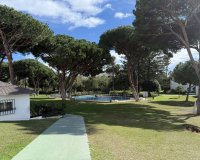 Resale - apartment - Marbella - Puerto Banús