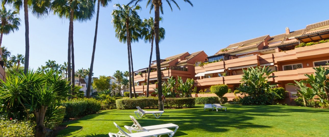 Resale - apartment - Marbella - Puerto Banús