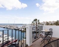 Resale - apartment - Marbella - Puerto Banús