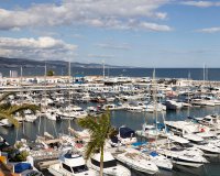Resale - apartment - Marbella - Puerto Banús
