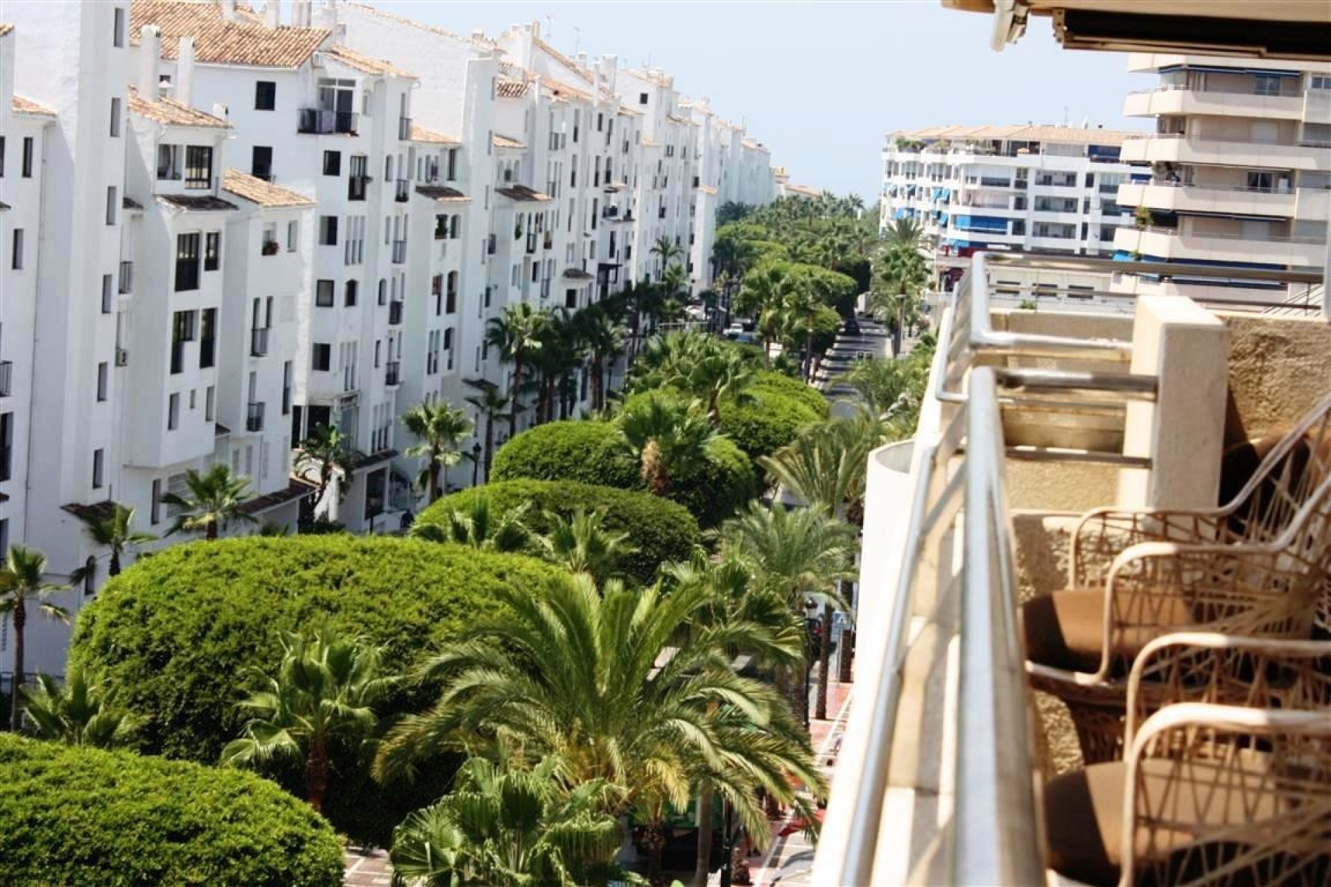 Resale - apartment - Marbella - Puerto Banús