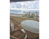 Resale - apartment - Marbella - Puerto Banús