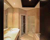 Resale - apartment - Marbella - Puerto Banús