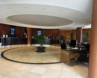 Resale - apartment - Marbella - Puerto Banús