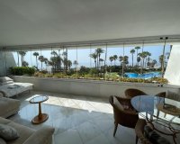 Resale - apartment - Marbella - Puerto Banús