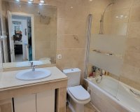 Resale - apartment - Marbella - Puerto Banús