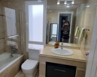 Resale - apartment - Marbella - Puerto Banús