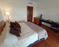 Resale - apartment - Marbella - Puerto Banús