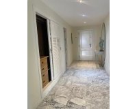 Resale - apartment - Marbella - Puerto Banús
