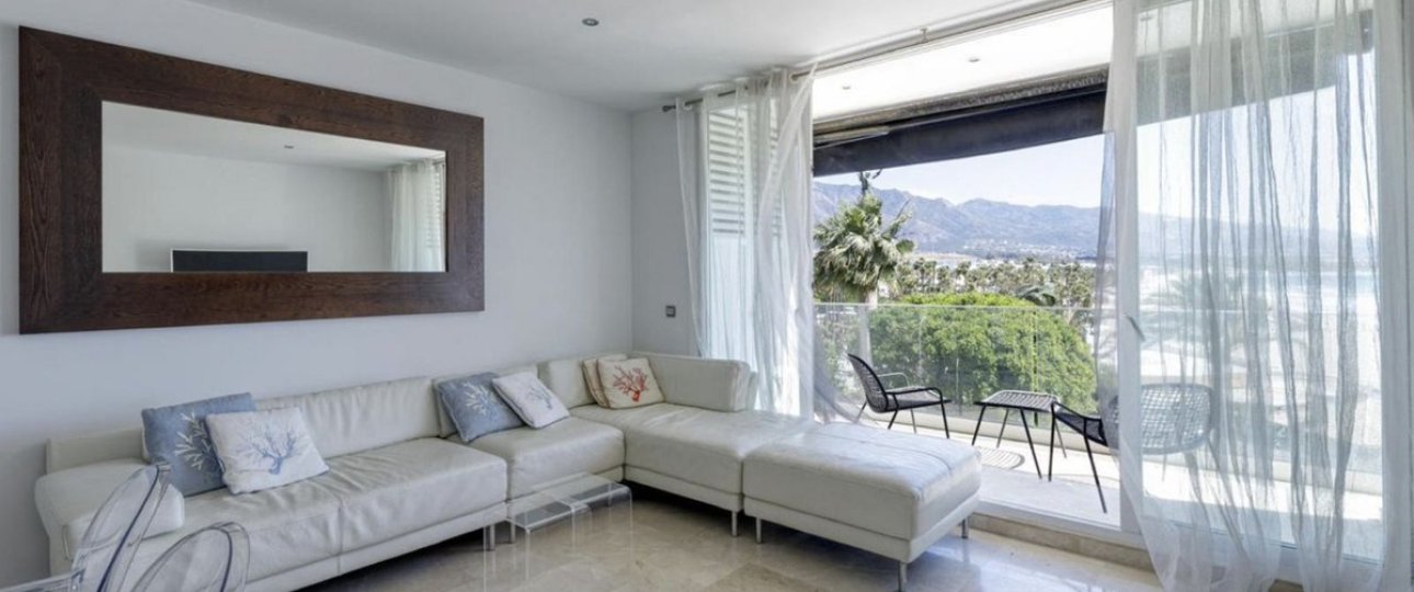Resale - apartment - Marbella - Puerto Banús