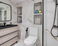 Resale - apartment - Marbella - Puerto Banús