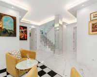 Resale - apartment - Marbella - Puerto Banús