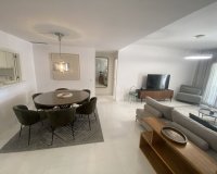 Resale - apartment - Marbella - Puerto Banús