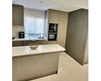 Resale - apartment - Marbella - Puerto Banús