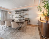Resale - apartment - Marbella - Puerto Banús