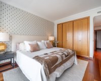 Resale - apartment - Marbella - Puerto Banús