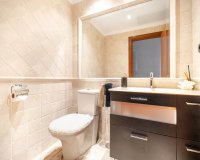 Resale - apartment - Marbella - Puerto Banús