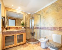Resale - apartment - Marbella - Puerto Banús