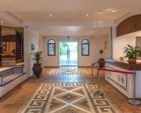 Resale - apartment - Marbella - Puerto Banús