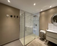 Resale - apartment - Marbella - Puerto Banús