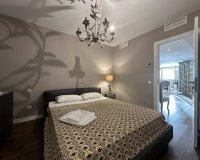 Resale - apartment - Marbella - Puerto Banús