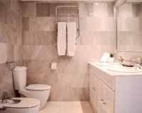 Resale - apartment - Marbella - Puerto Banús
