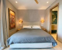 Resale - apartment - Marbella - Puerto Banús