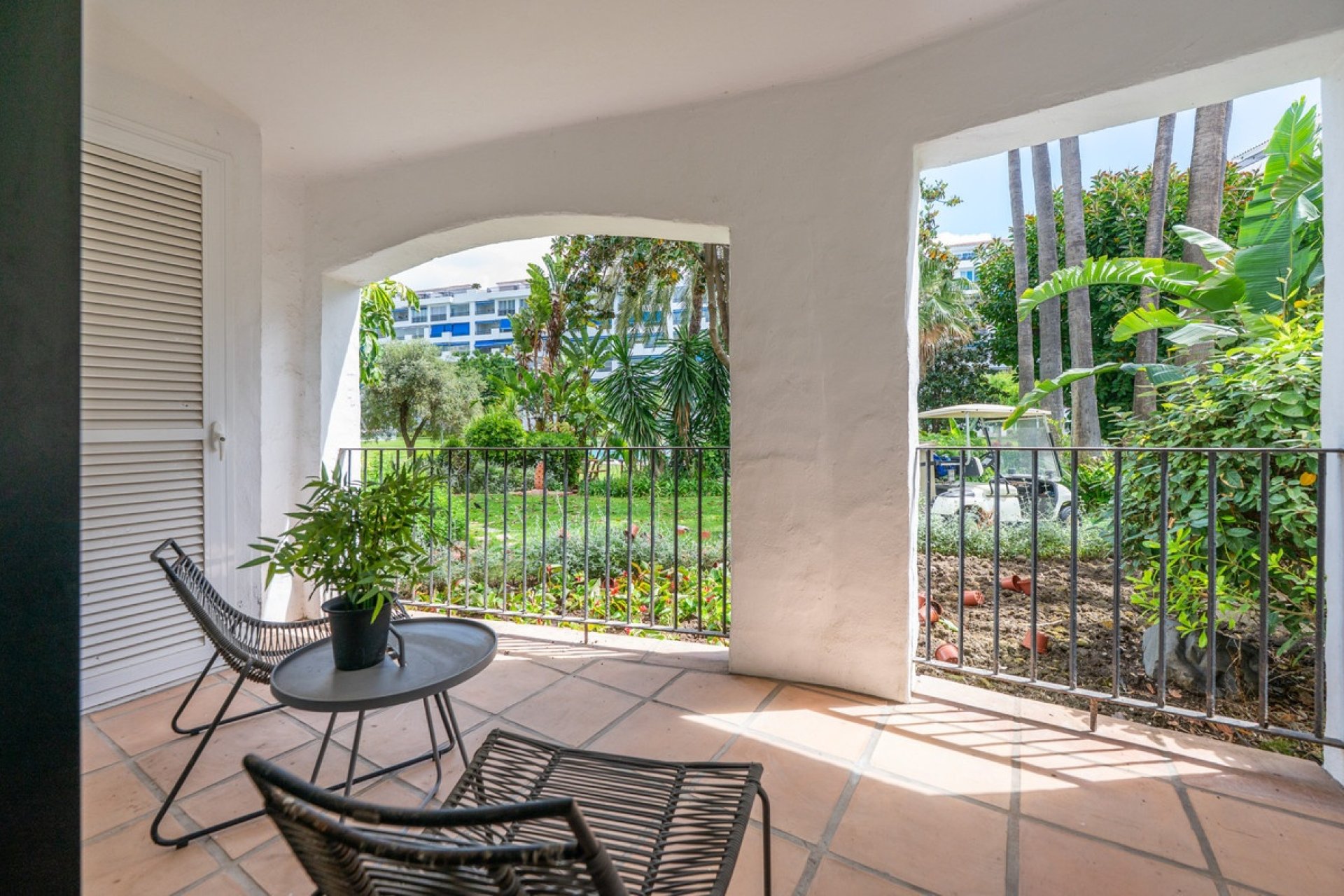 Resale - apartment - Marbella - Puerto Banús
