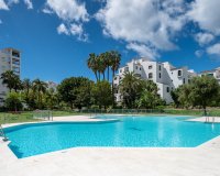 Resale - apartment - Marbella - Puerto Banús