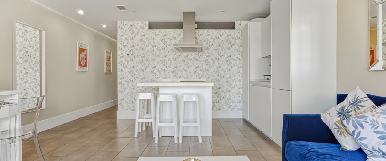 Resale - apartment - Marbella - Puerto Banús