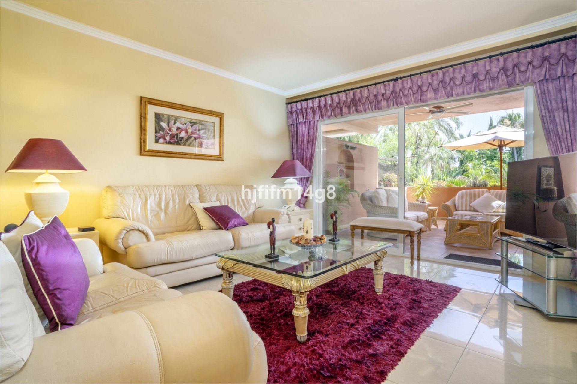 Resale - apartment - Marbella - Puerto Banús