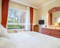 Resale - apartment - Marbella - Puerto Banús