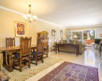 Resale - apartment - Marbella - Puerto Banús