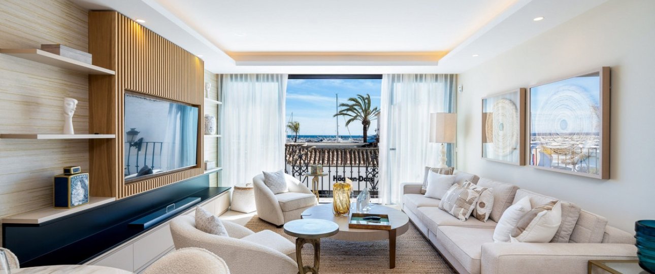 Resale - apartment - Marbella - Puerto Banús