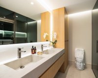 Resale - apartment - Marbella - Puerto Banús