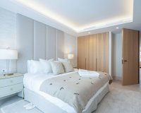 Resale - apartment - Marbella - Puerto Banús