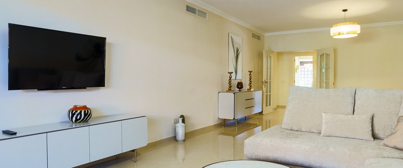 Resale - apartment - Marbella - Puerto Banús