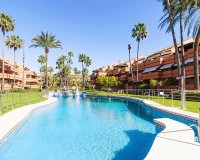 Resale - apartment - Marbella - Puerto Banús