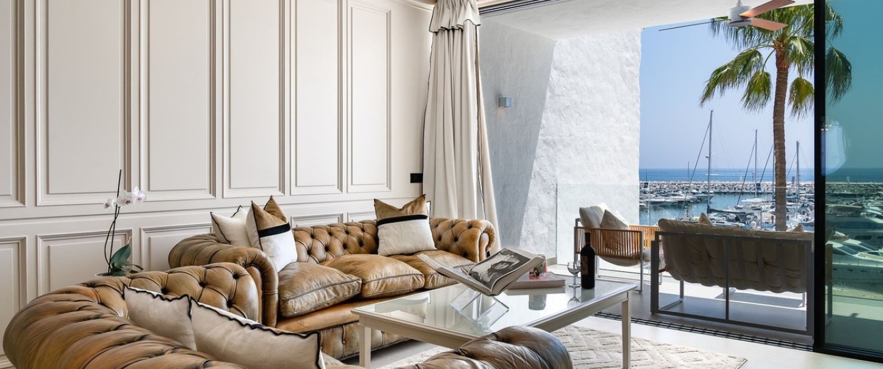 Resale - apartment - Marbella - Puerto Banús