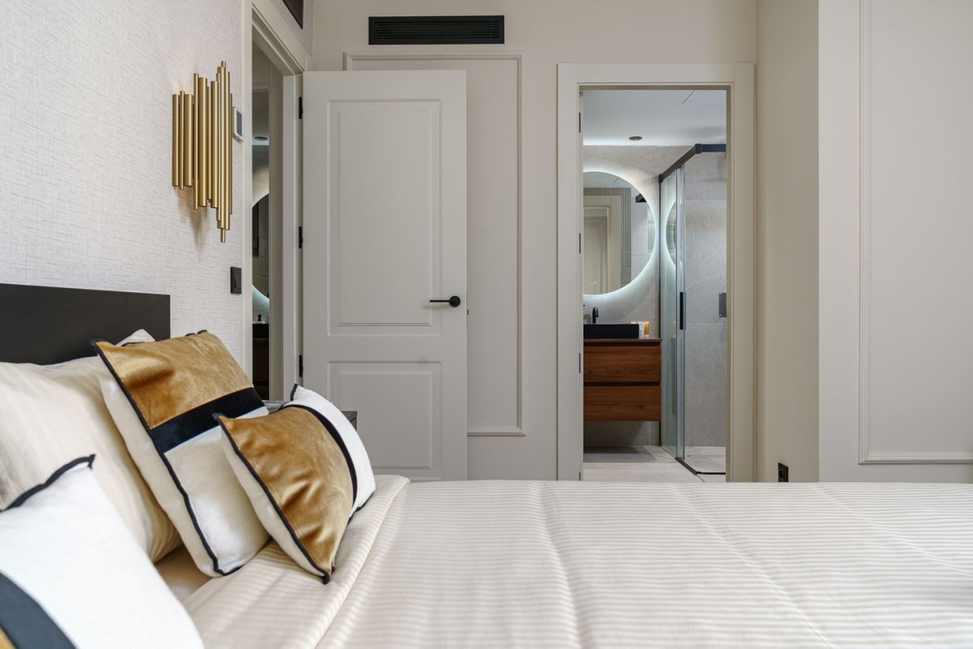 Resale - apartment - Marbella - Puerto Banús