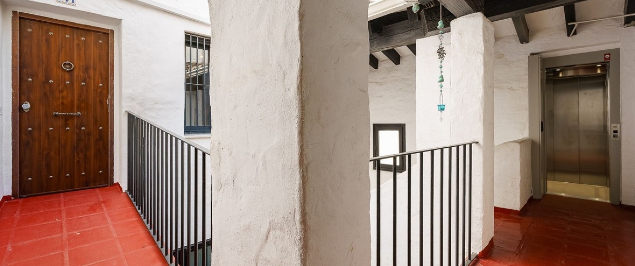 Resale - apartment - Marbella - Puerto Banús