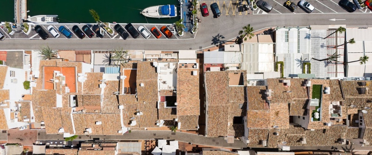 Resale - apartment - Marbella - Puerto Banús