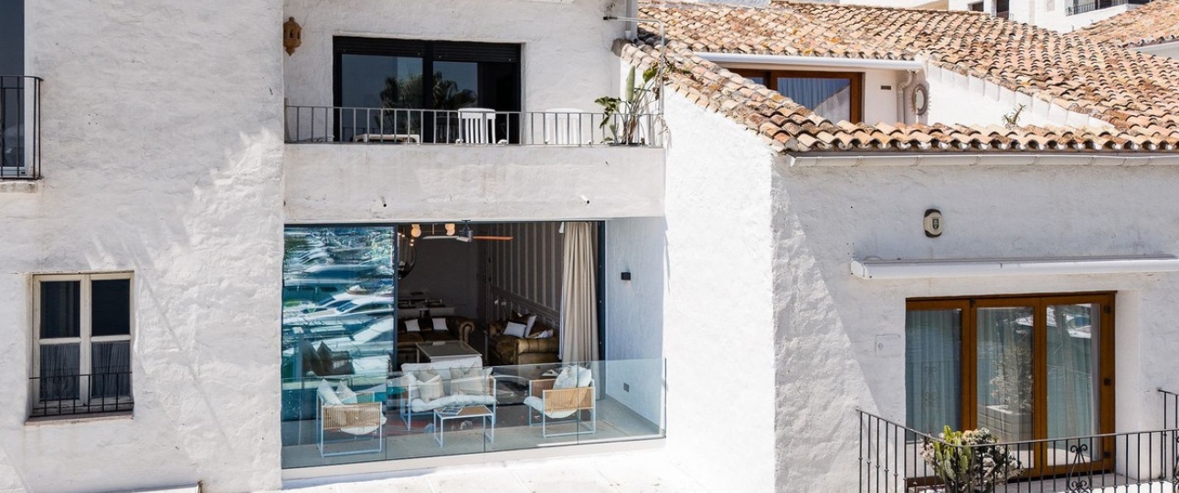 Resale - apartment - Marbella - Puerto Banús