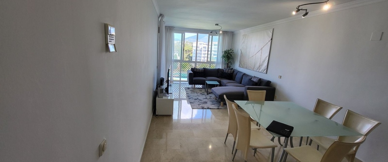 Resale - apartment - Marbella - Puerto Banús