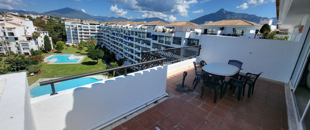 Resale - apartment - Marbella - Puerto Banús