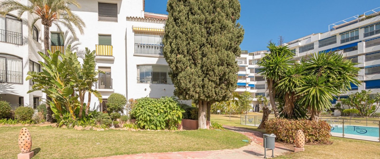 Resale - apartment - Marbella - Puerto Banús