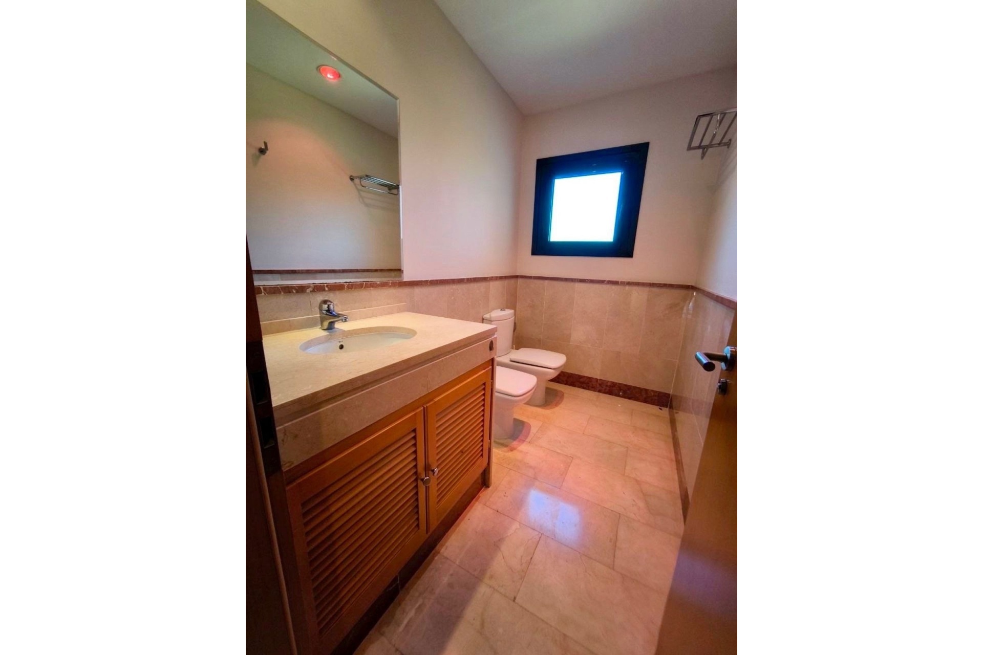 Resale - apartment - Marbella - Puerto Banús