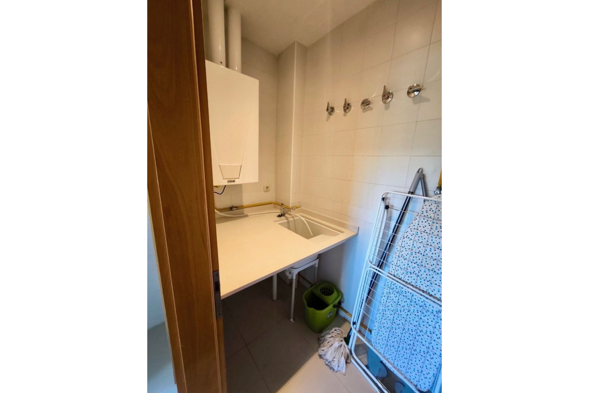 Resale - apartment - Marbella - Puerto Banús