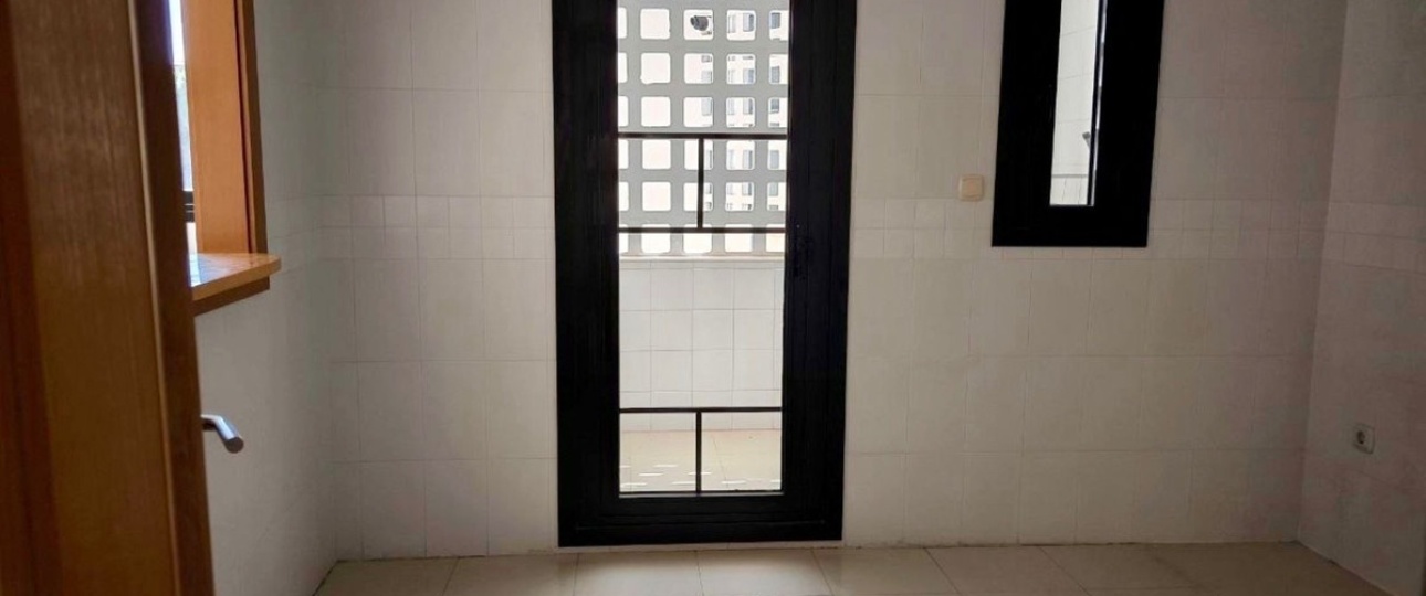 Resale - apartment - Marbella - Puerto Banús