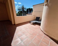 Resale - apartment - Marbella - Puerto Banús
